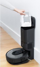 Automatic sweeping robot